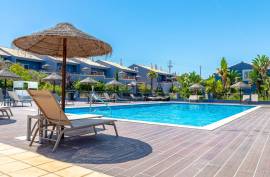 Resort hotel for sale in Praia da Luz, Lagos