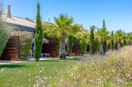Resort hotel for sale in Praia da Luz, Lagos