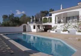 3 bedroom villa + 2 one bedroom flats for sale in Almancil with views over the countryside and the sea