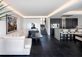2 bedroom duplex flat refurbished for sale in MARINA DE VILAMOURA