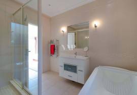LOULÉ - 5 bedrooms majestic villa with Sea Views