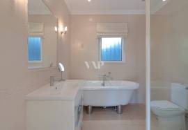 LOULÉ - 5 bedrooms majestic villa with Sea Views