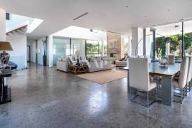 5+2 bedroom villa for sale in Vilamoura, with heated pool