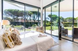 5+2 bedroom villa for sale in Vilamoura, with heated pool