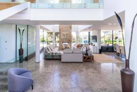 5+2 bedroom villa for sale in Vilamoura, with heated pool