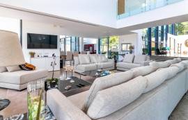 5+2 bedroom villa for sale in Vilamoura, with heated pool