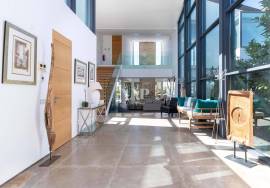 5+2 bedroom villa for sale in Vilamoura, with heated pool