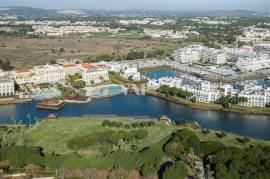 VILAMOURA - Commercial space within walking distance of Vilamoura Marina