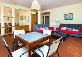 3+2 bedroom villa for sale in Vilamoura, with private pool