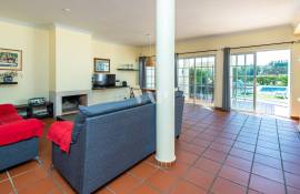 3+2 bedroom villa for sale in Vilamoura, with private pool