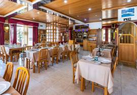 VILAMOURA - Restaurant with excellent location