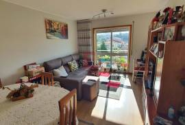 1+1 apartment with balcony and box in Vilar do Paraíso