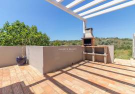 FOR SALE - VILLA V2+1 WITH SWIMMING POOL At 5 MIN DE FERRAGUDO - OPPORTUNITY