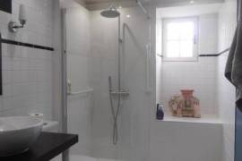 €149500 - Pretty 4 Bedroomed Cottage Near Civray