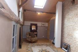 €149500 - Pretty 4 Bedroomed Cottage Near Civray