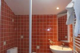 €149500 - Pretty 4 Bedroomed Cottage Near Civray
