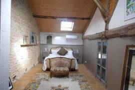 €149500 - Pretty 4 Bedroomed Cottage Near Civray