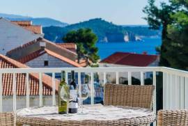 Luxury 2 Bed Apartment For Sale in Dubrovnik
