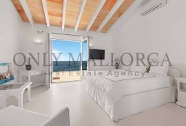 LA MOLA VILLA FOR SALE IN PORT ANDRATX