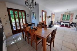 Traditional And Welcoming Villa With 110 M2 Living Space On 1565 M2 Of Land With Pool.