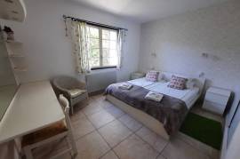 Traditional And Welcoming Villa With 110 M2 Living Space On 1565 M2 Of Land With Pool.