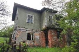 Bulgaria Property Finder (Old house with big yard located in a famous tourist area Pay Monthly)