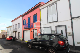 House with 2+1 Bedrooms - São Miguel - Vila Franca do Campo