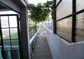 House with 2+1 Bedrooms - São Miguel - Vila Franca do Campo