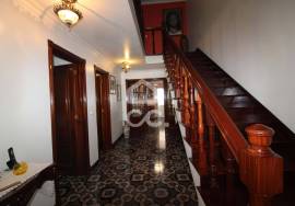 House with 2+1 Bedrooms - São Miguel - Vila Franca do Campo