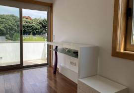 5 bedroom villa with pool for sale next to the City Park, in Porto 5 bedroom villa with pool for sale next to the City Park, in Porto