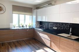 Detached house for sale in Riga, 260.00m2