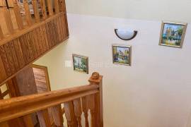 Detached house for sale in Riga, 260.00m2