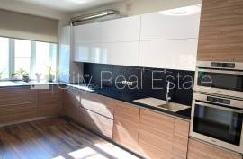 Detached house for sale in Riga, 260.00m2