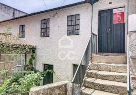 Semi-detached house - House to recover in the city center