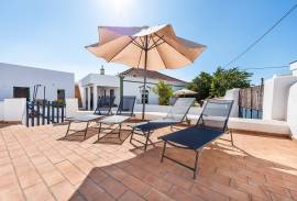 Country retreat for sale in Silves, Algarve