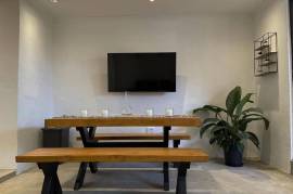 Luxury 4 Bed House For Sale in Vredehoek Cape Town South