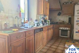 Detached Country House with Garden