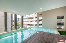 749 Residence | Luxury Town Home with Private Pool in Prime Location between Phrom Phong and Thong Lor