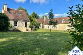 Detached Country House with Outbuildings