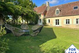 Detached Country House with Outbuildings