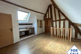 Detached Country House with Outbuildings