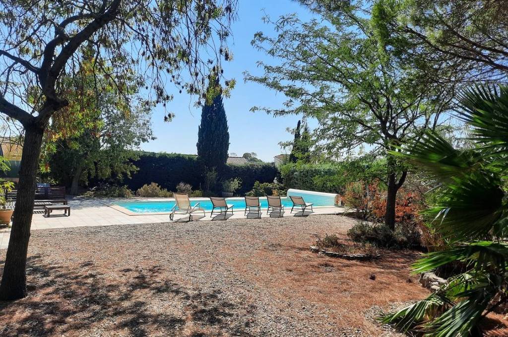 Traditional And Welcoming Villa With Pool