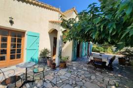 Traditional And Welcoming Villa With Pool