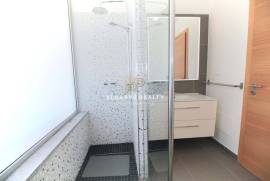 Large 2 bedroom duplex apartment with gym, garage box and swimming pool