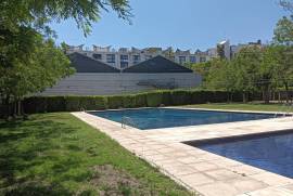 Luxury 4 Bed Duplex Penthouse Apartment For Sale in Barcelona