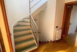 Luxury 4 Bed Duplex Penthouse Apartment For Sale in Barcelona