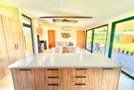 Luxury 2 Bed Home For Sale in Coco Beach