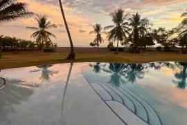Luxury 2 Bed Home For Sale in Coco Beach