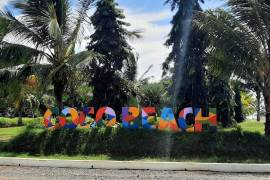 Luxury 2 Bed Home For Sale in Coco Beach