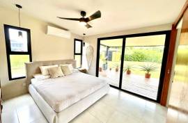 Luxury 2 Bed Home For Sale in Coco Beach